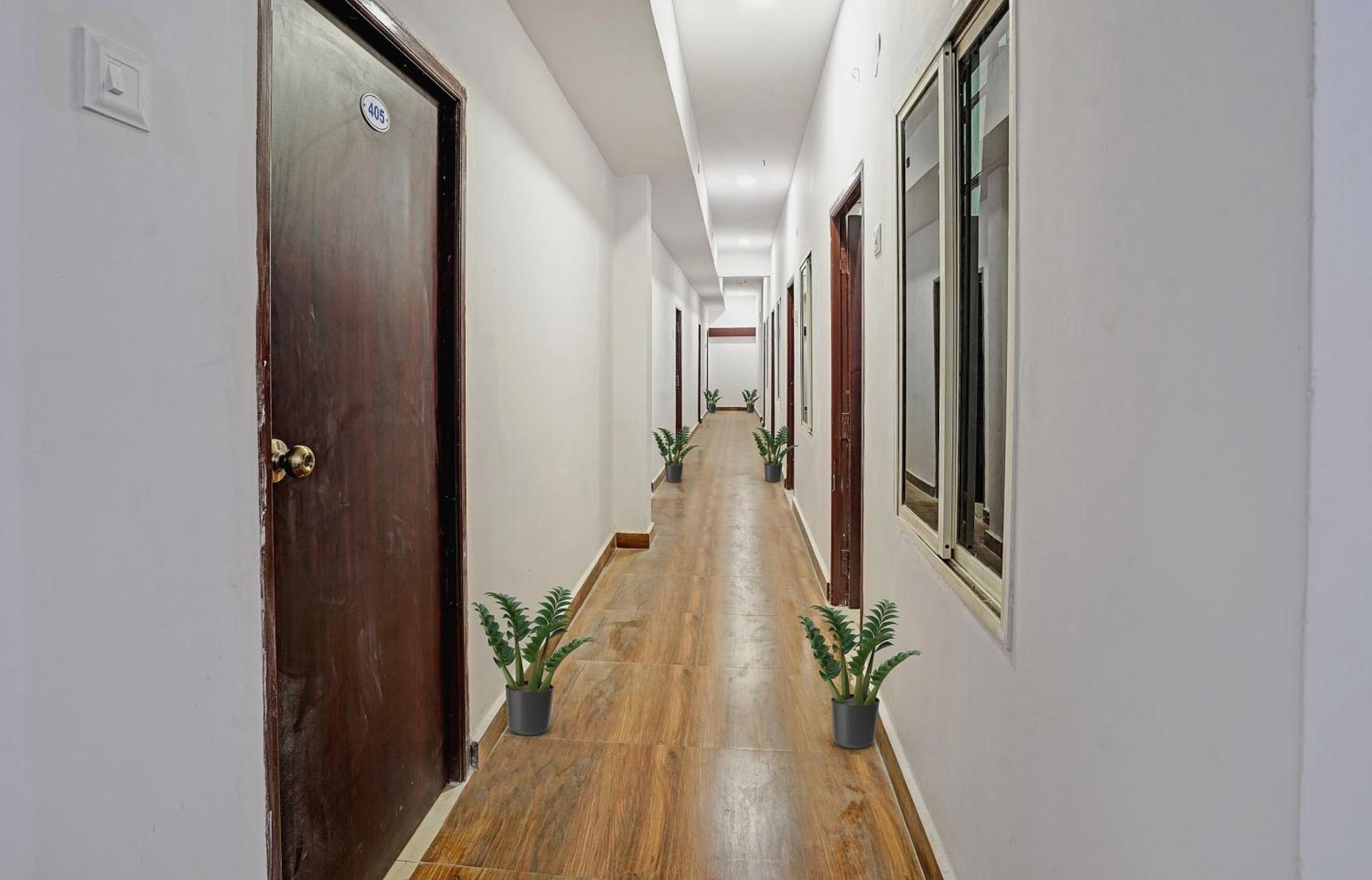 Hotel O Sai Krishna Residency Vijayawāda Εξωτερικό φωτογραφία