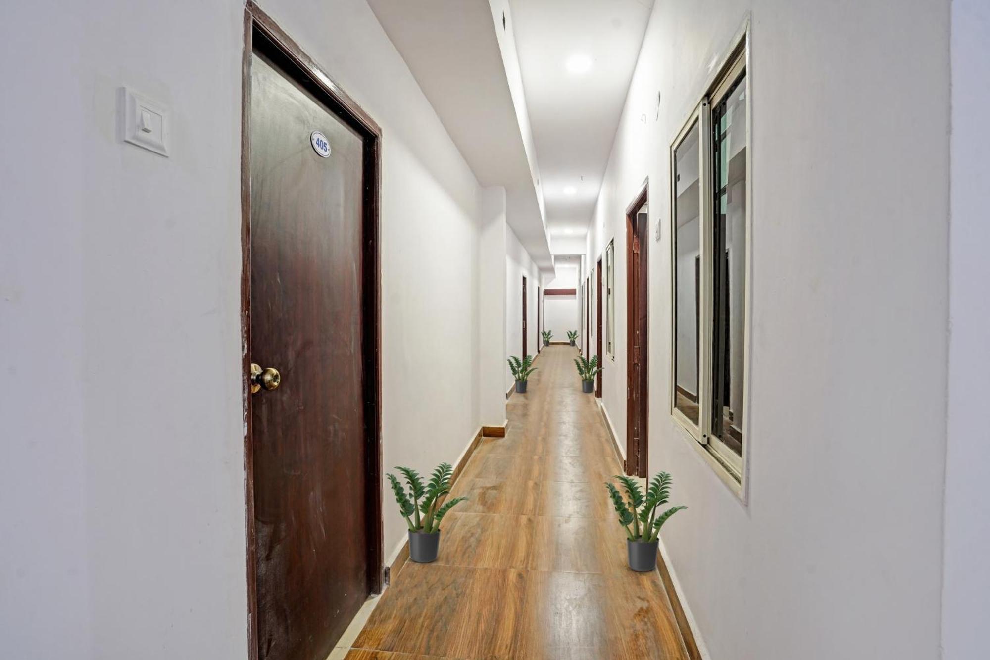 Hotel O Sai Krishna Residency Vijayawāda Εξωτερικό φωτογραφία